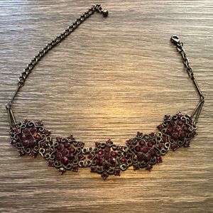 Stunning adjustable choker